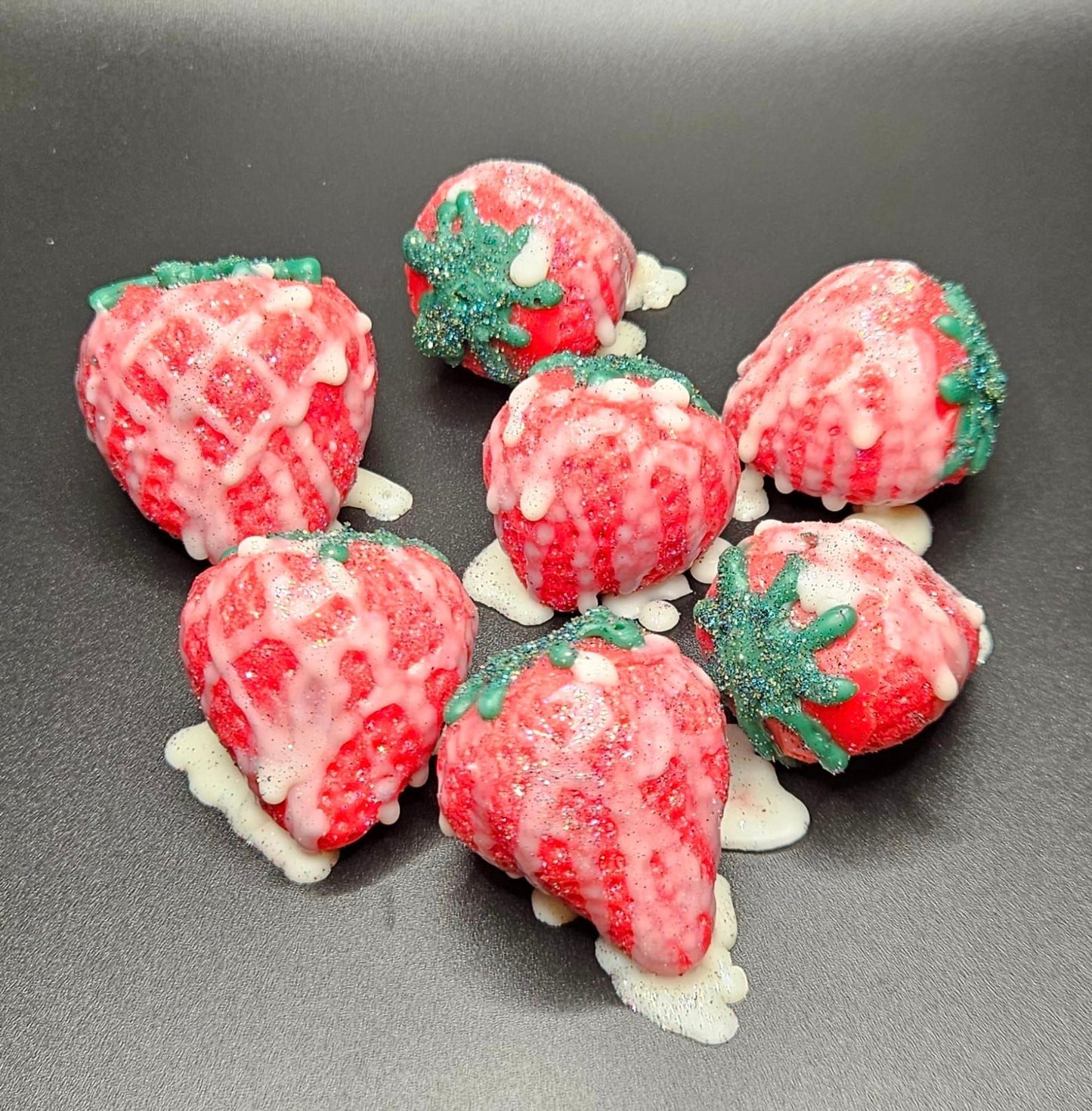 Sugared Strawberries and Cream Tarts