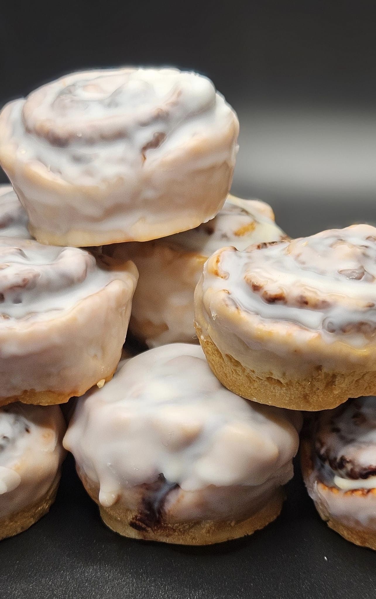 Iced Cinnamon Buns Tarts